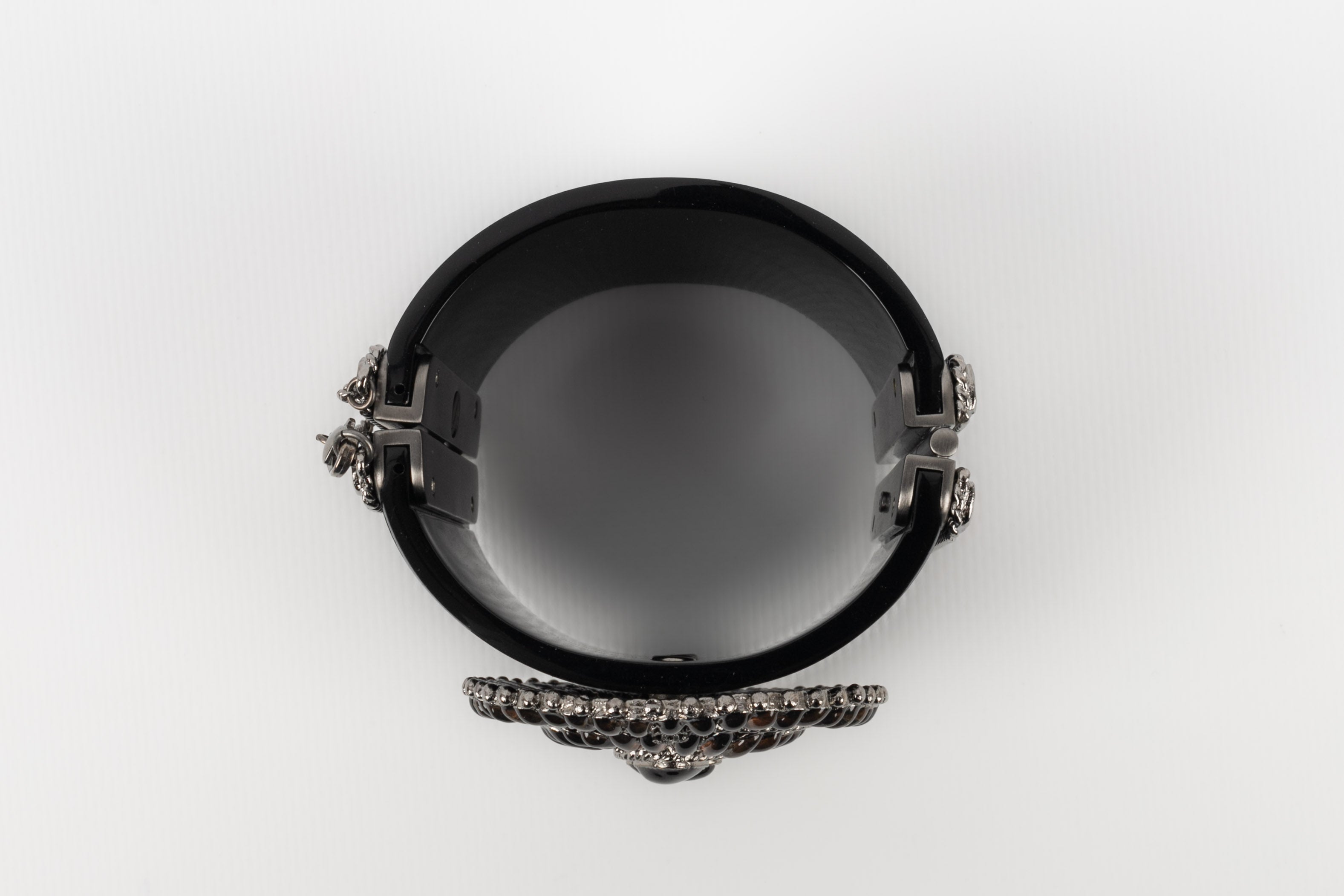Bracelet manchette Chanel