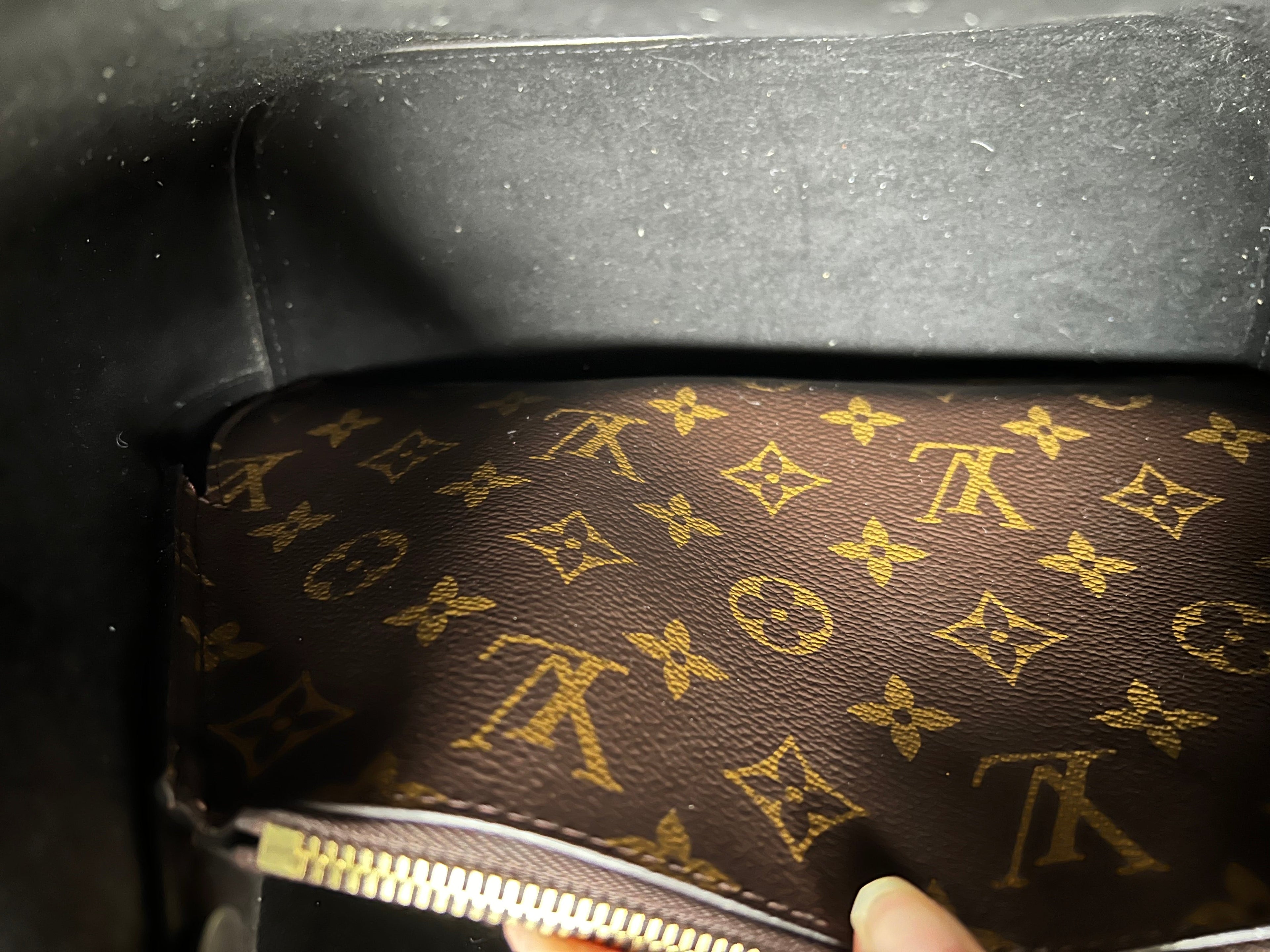 Louis Vuitton Neo Noe Monogram and Black (RRP £1,560)