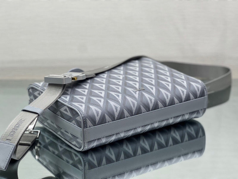 ELE - Dir Bags - 1572