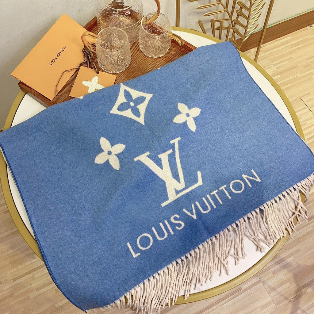 EN - Luxury LUV  Scarf 035