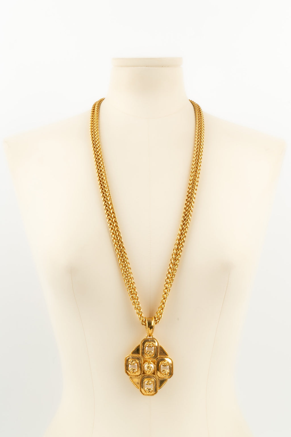 Collier Chanel Automne 1995