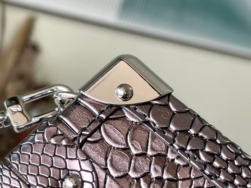 Fashion Lu-Vi bags - 4977