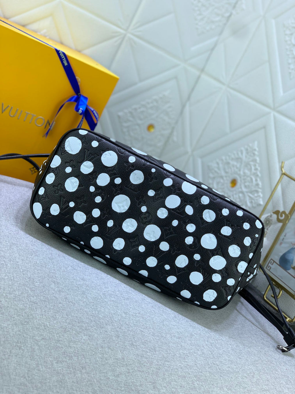 EN - New Bag LUV 653