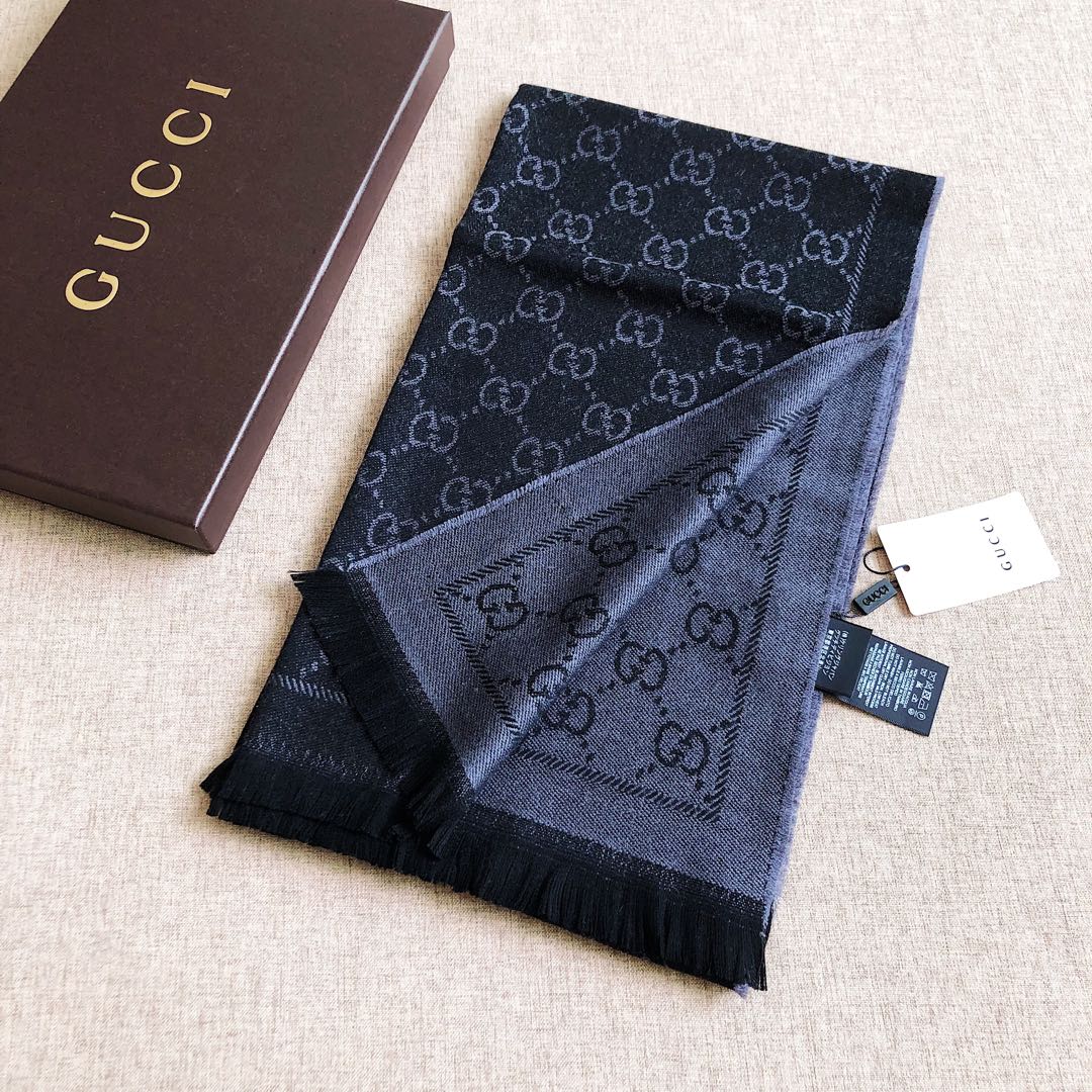 EN - Luxury GCI Scarf 011