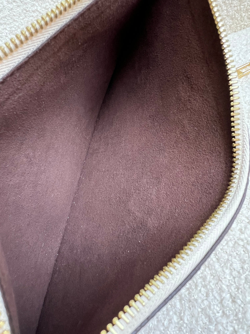 Louis Vuitton Pouch (from Neverfull) Creme Empreinte