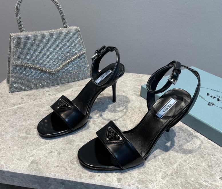 GlamyWomen Shoes - 214