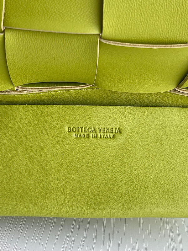 Glamy - BOV Bags - 750