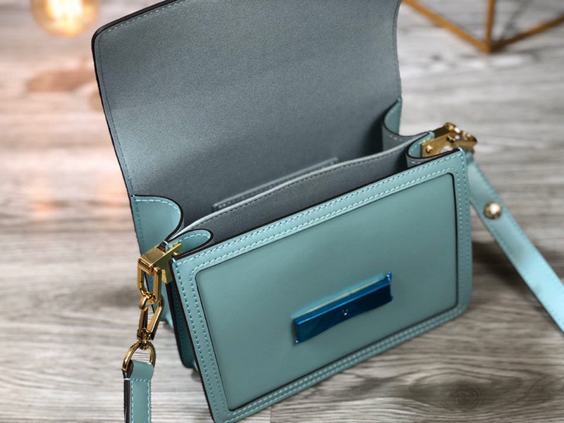 LOV2 Bags - Luxurious Bags  1827