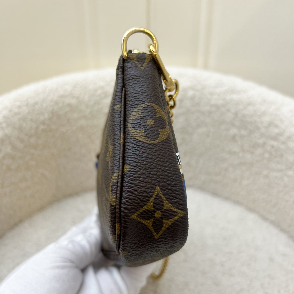 LV Mini Pochette Christmas 2019 Vivienne in Venice Monogram Canvas GHW