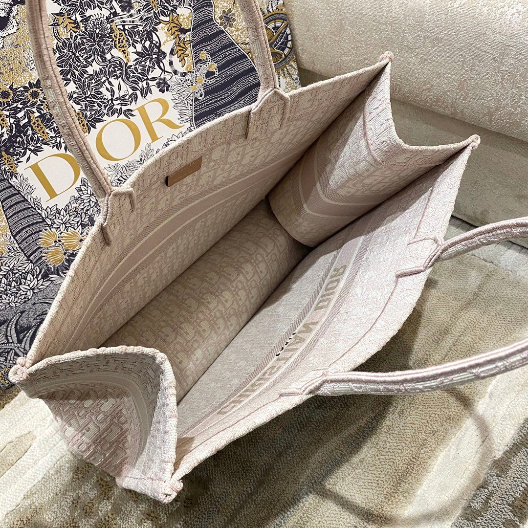 GLAMI Large Book Tote Rose Des Vents Oblique Embroidery, Pink, For Women WomenÃ¢â‚¬â„¢s Handbags, Shoulder Bags, 42cm CD