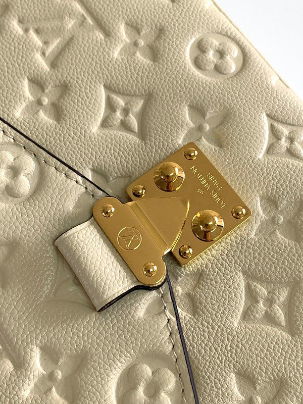 LOV2 Bags - Luxurious Bags  1807