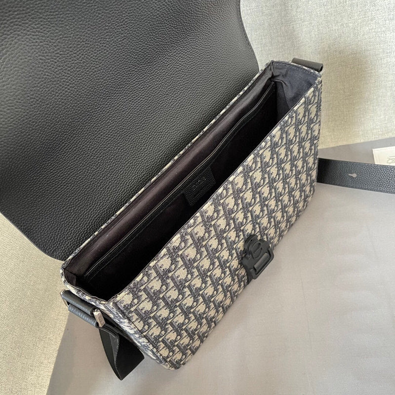 ELE - Dir Bags - 1462