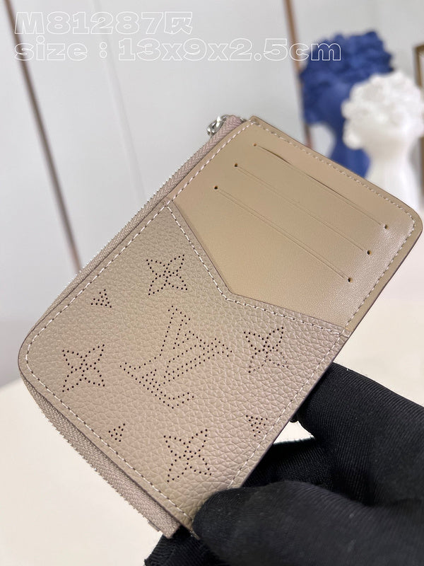 Glami-i LOV Wallets - 057