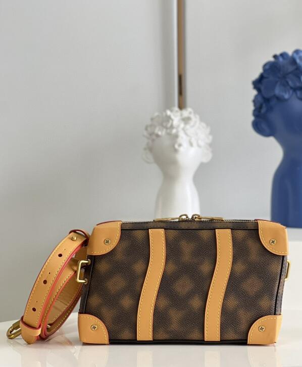 SAMC - LOV Bags - 1598