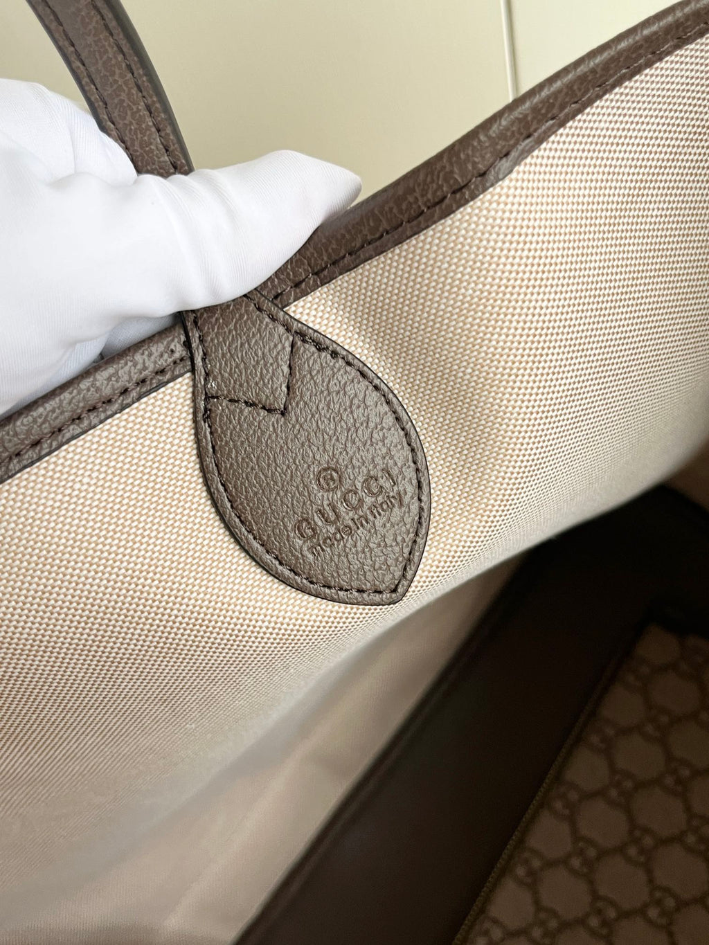 EN - Luxury Bags GCI 581
