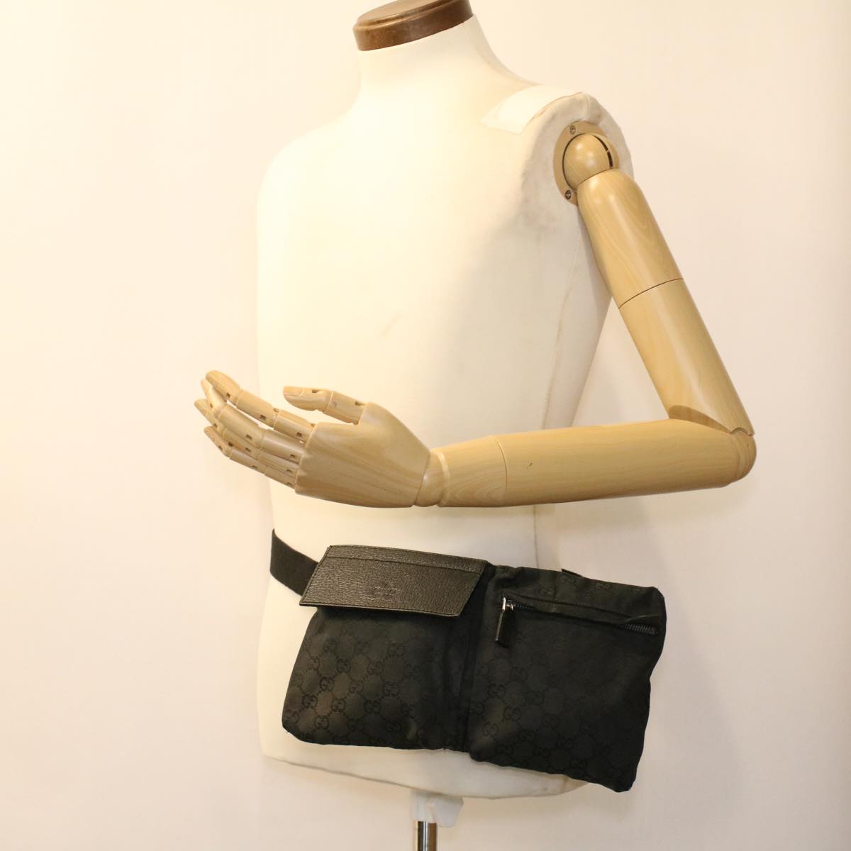 GUCCI GG Canvas Waist Bag Black 28566 36224