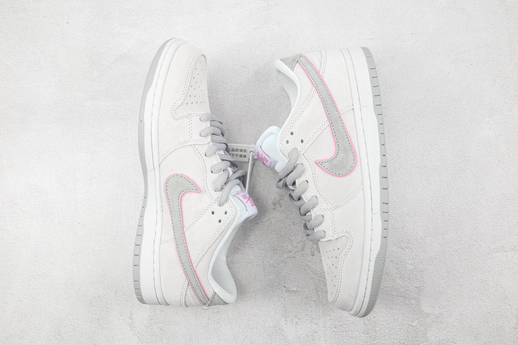 Designer SB Zoom Dunk Low Pro IW