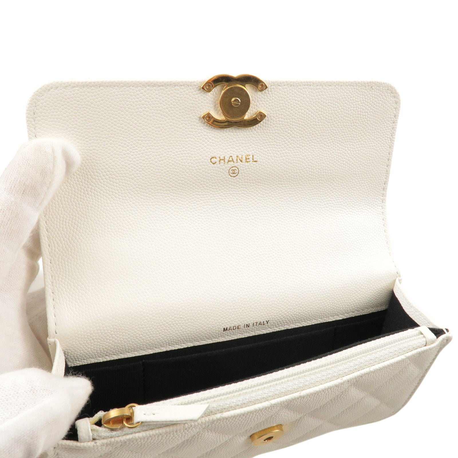 CHANEL Matelasee Caviar Skin 2Way Chain Shoulder Bag White