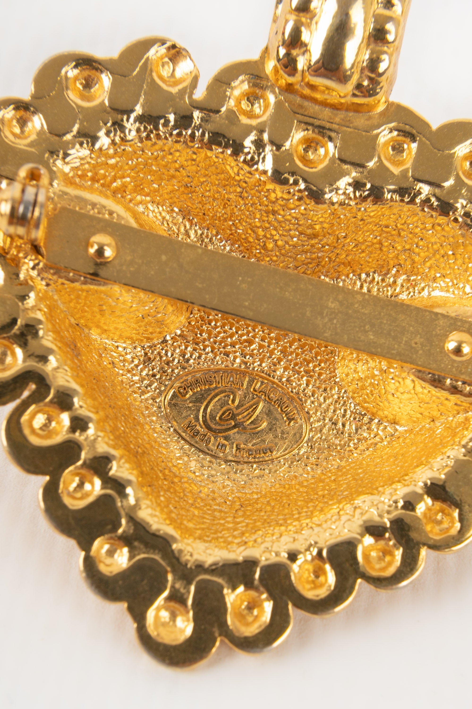 Broche pendentif coeur Christian Lacroix