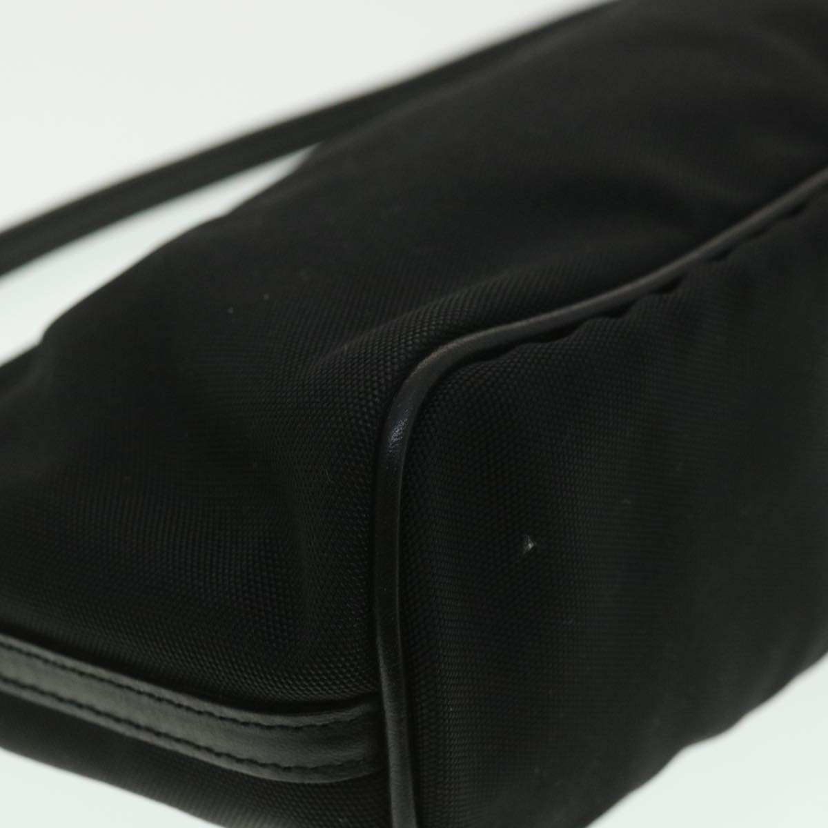 GUCCI GG Canvas Accessory Pouch Black 039.1103 36599