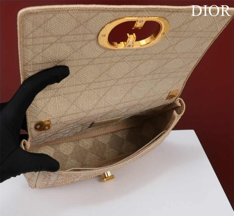ELE - Dir Bags - 2016