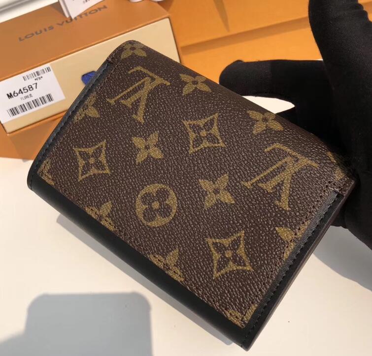 SAMC - Mix Wallets - 061