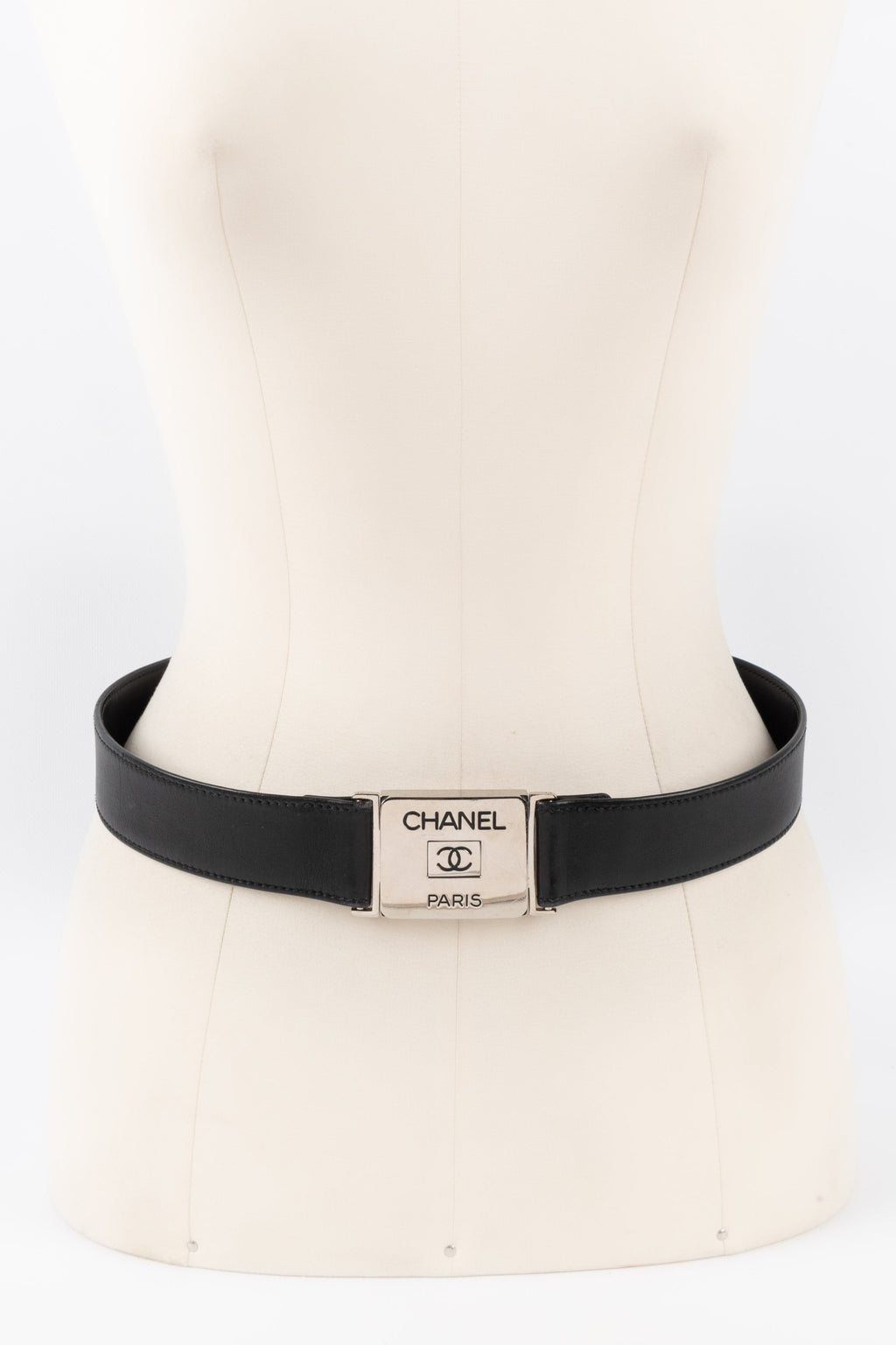 Ceinture en cuir Chanel Automne 1996