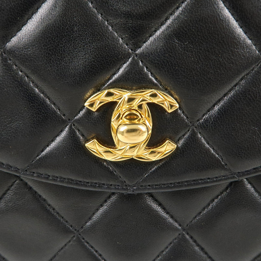 CHANEL Matelasse Lamb Skin Bijoux Chain Shoulder Bag Black
