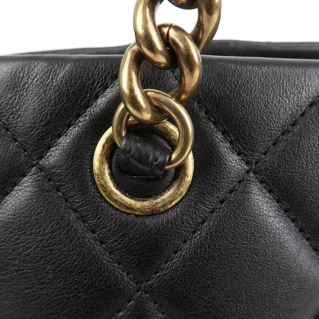 CHANEL Matelasse Lamb Skin Chain Shoulder Bag Black Bags Glimer Gold