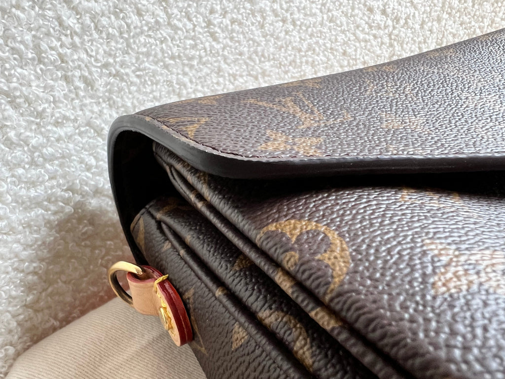 Louis Vuitton Pochette Metis Monogram (RRP £1,970)
