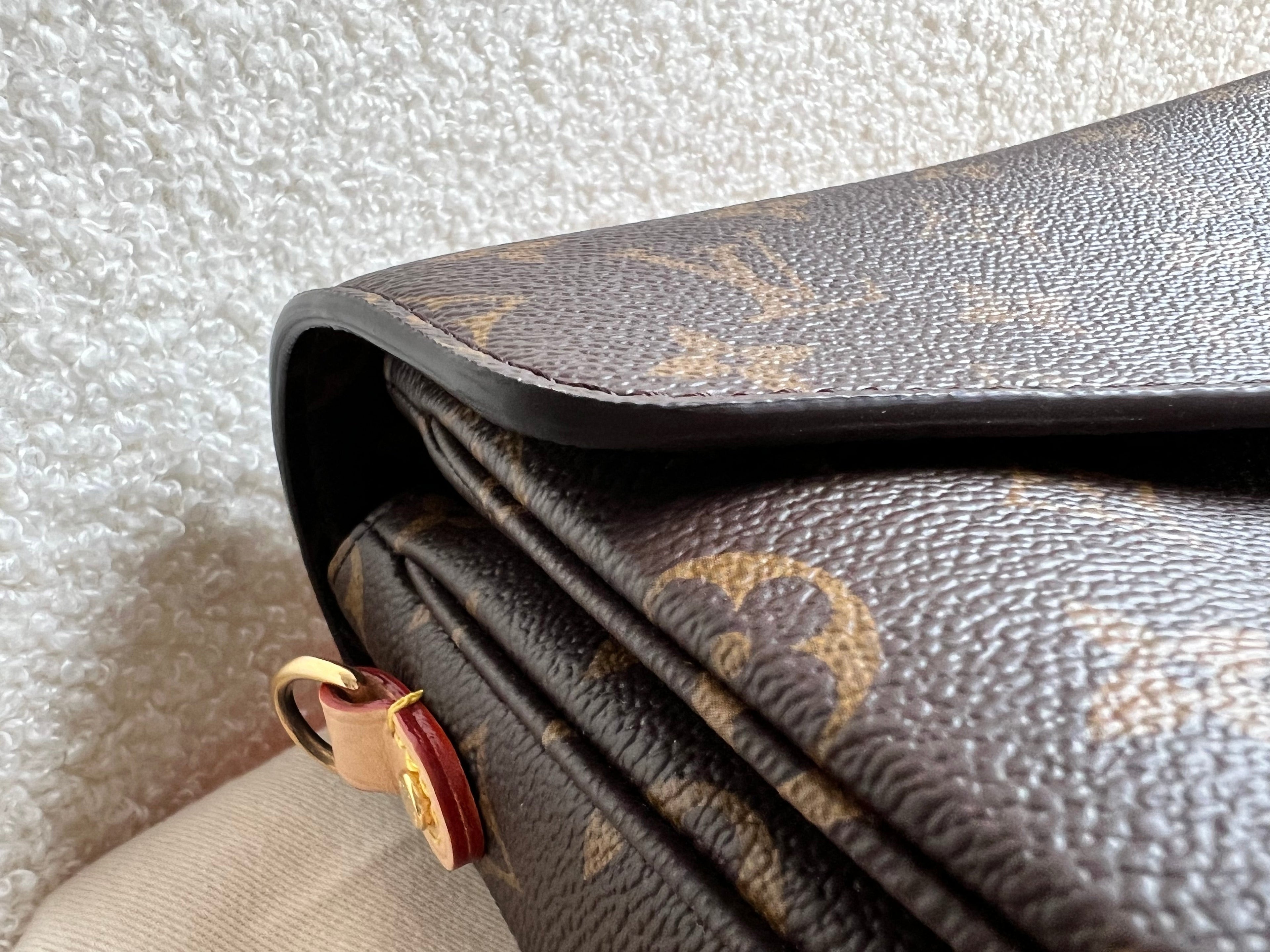 Louis Vuitton Pochette Metis Monogram (RRP £1,970)