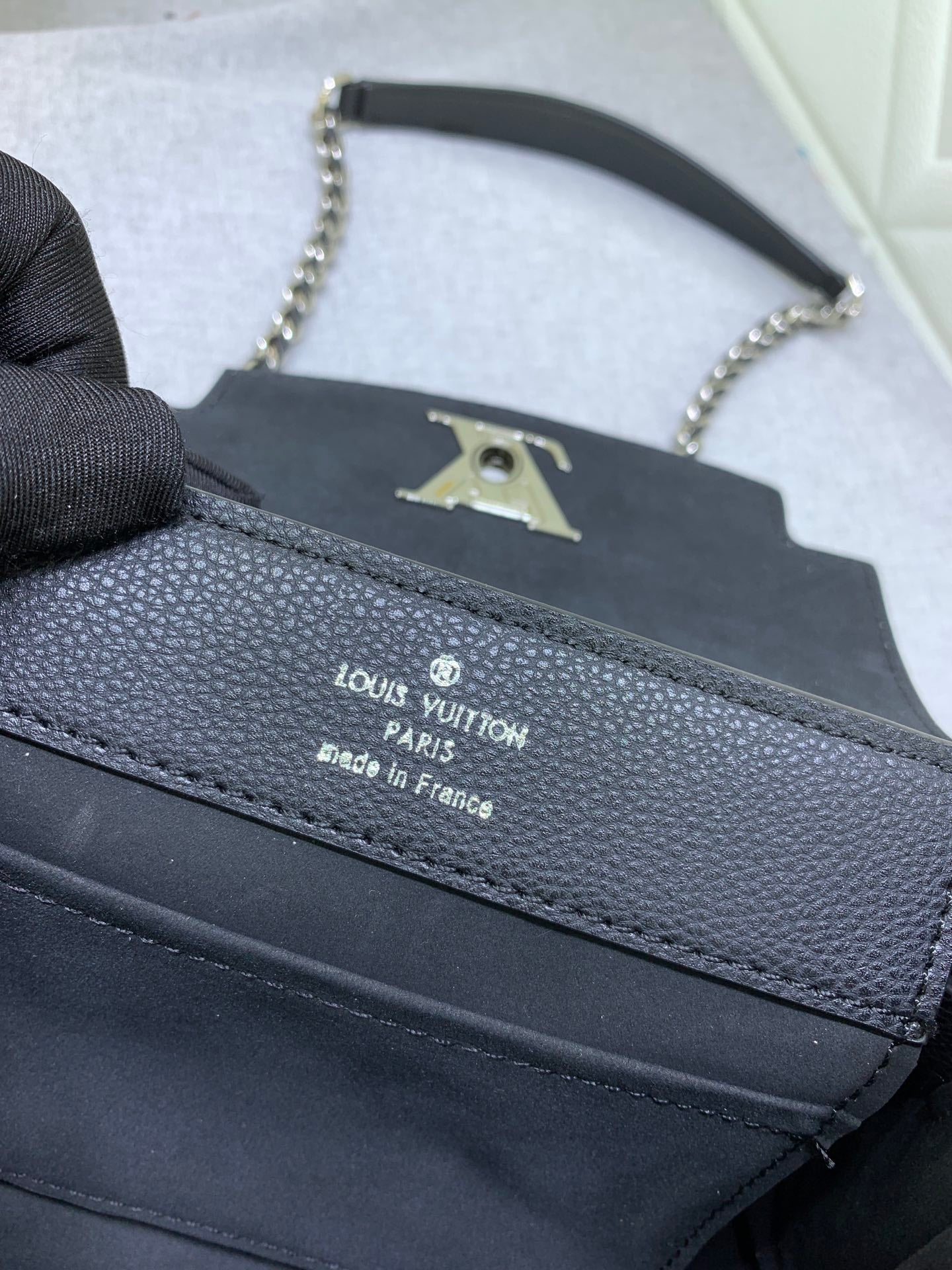EN - Luxury Bags LUV 744