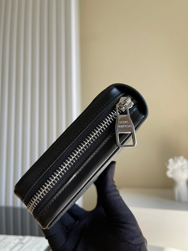 LOV2 Bags - Luxurious Bags  2362