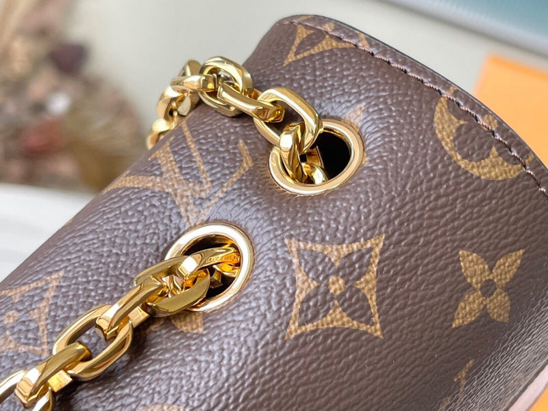 Fashion Lu-Vi bags - 4658