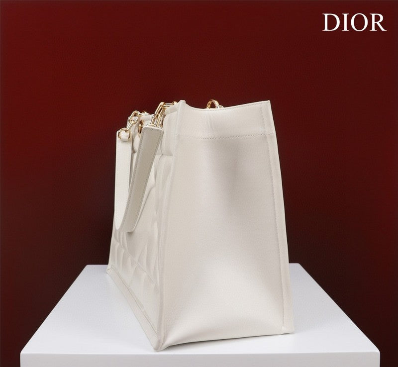 ELE - Dir Bags - 1962