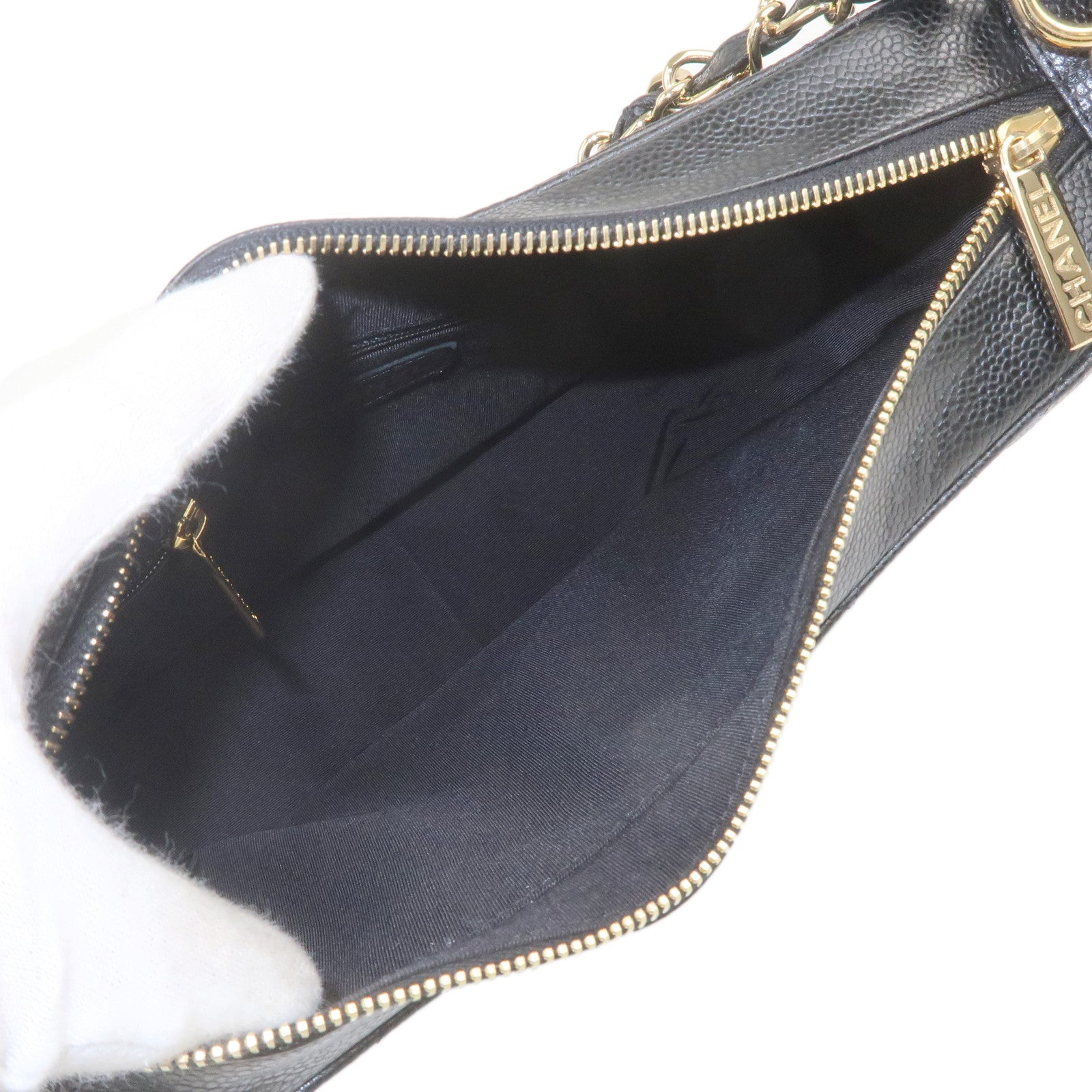 CHANEL Matelasse Caviar Skin Chain Shoulder Bag Black A20993