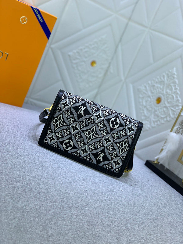 Satchel Bags - VL2 Bags - 884