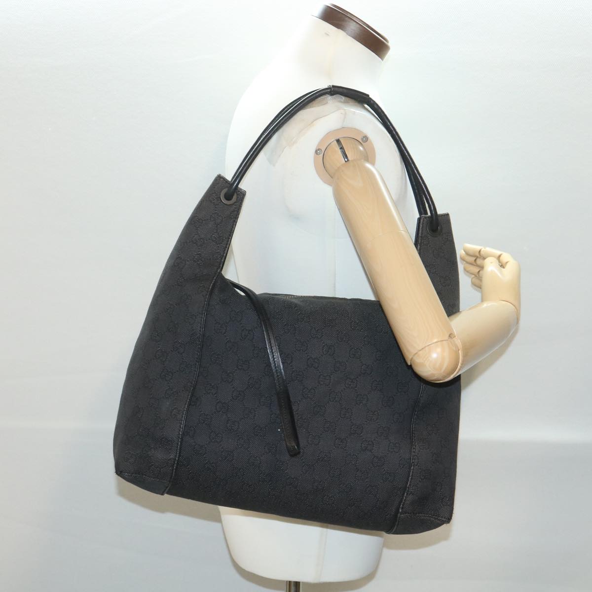 GUCCI GG Canvas Shoulder Bag Gray 101292 37374