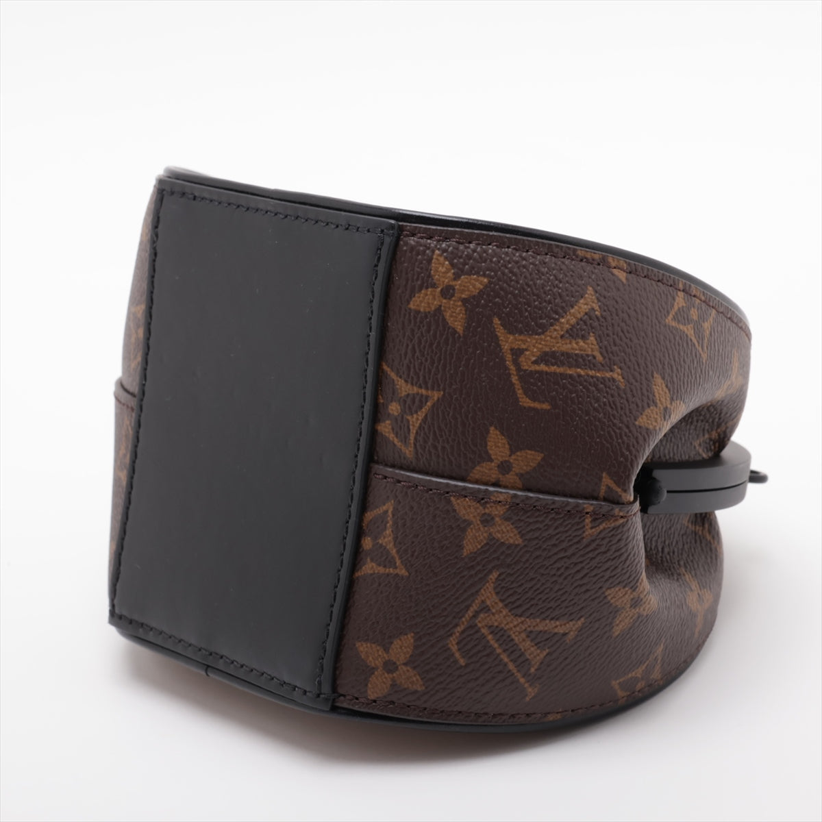 Louis Vuitton Monogram Giant Brusco BC M45280