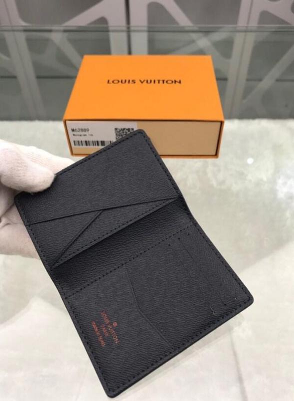 SAMC - Mix Wallets - 060