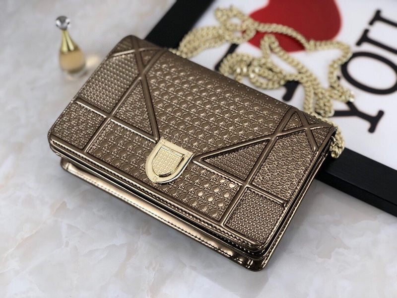 ELE - Dir Bags - 1455