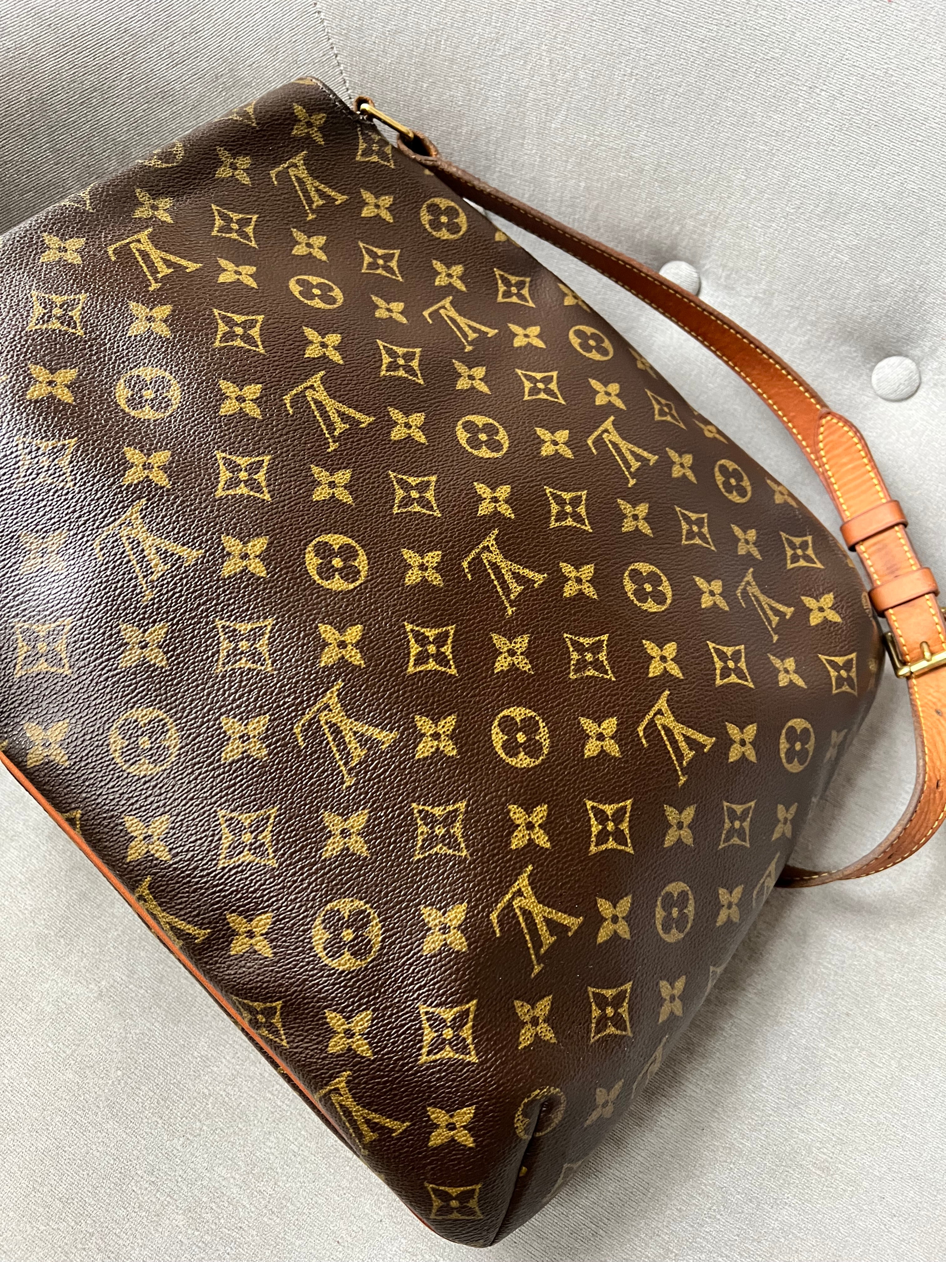 Louis Vuitton Musette Salsa GM