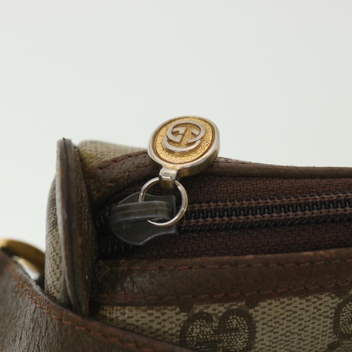 GUCCI GG Canvas Web Sherry Line Shoulder Bag Beige Red 89.02.077 38096
