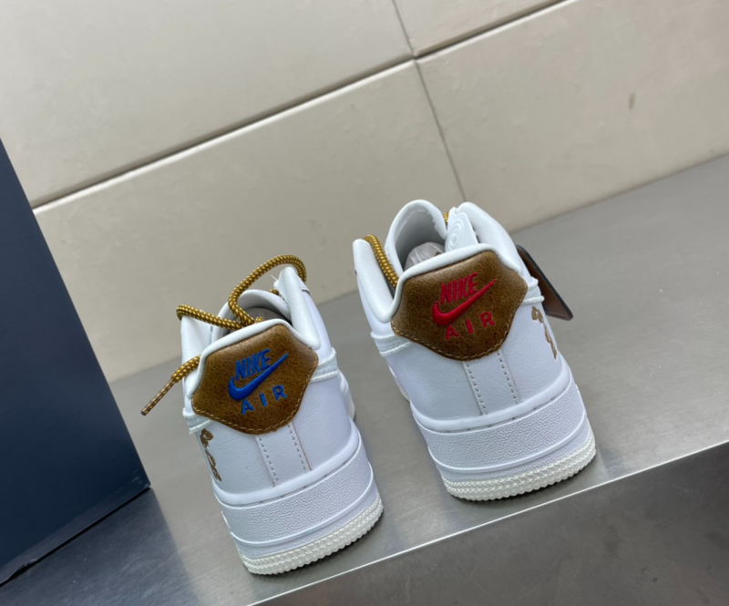 SAMC - NKE Shoes - 033