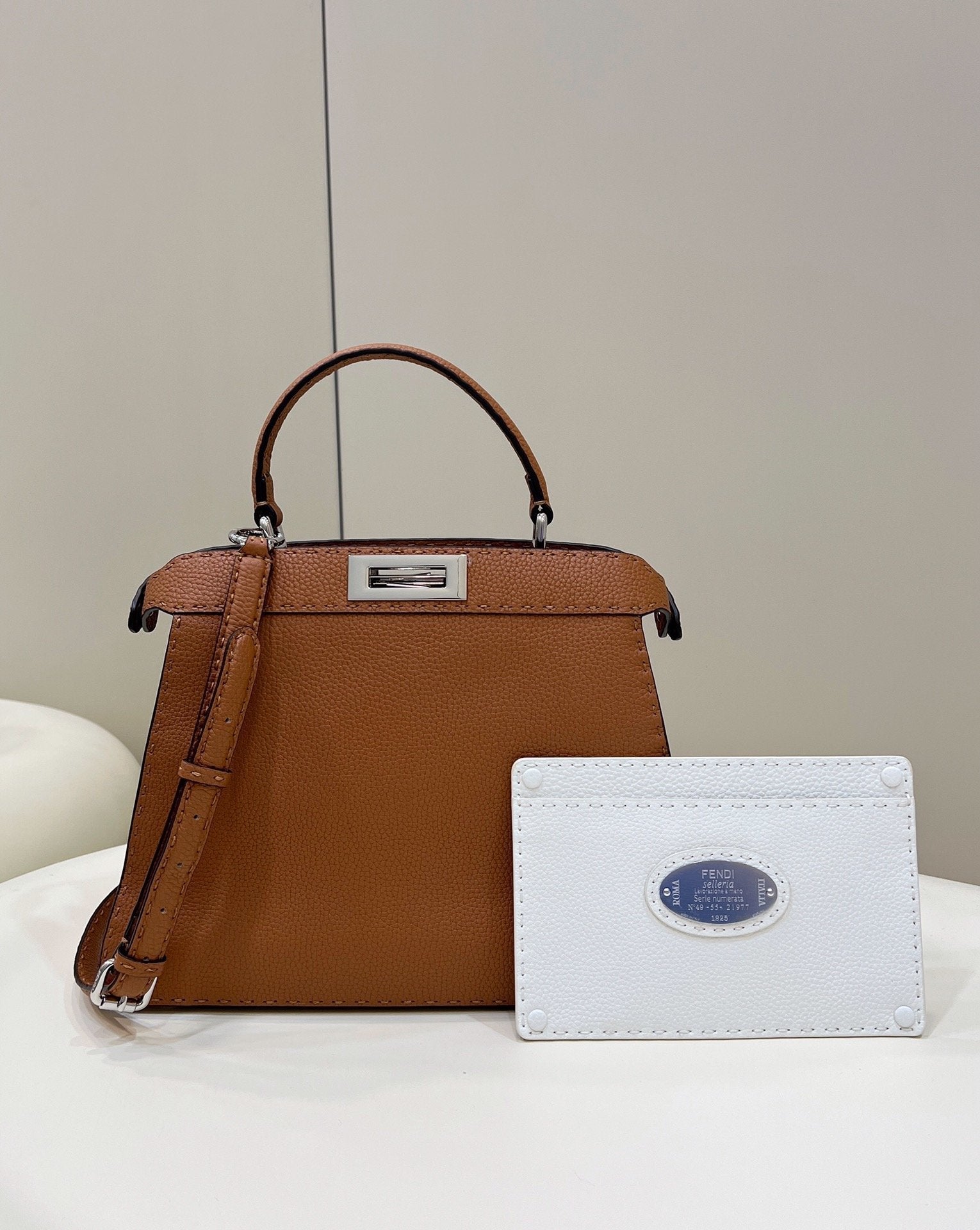 FI GlamI ISeeU MeGLAMIum Bronze For Women, Handbags, Shoulder Bags 13.1in/33.5cm FF