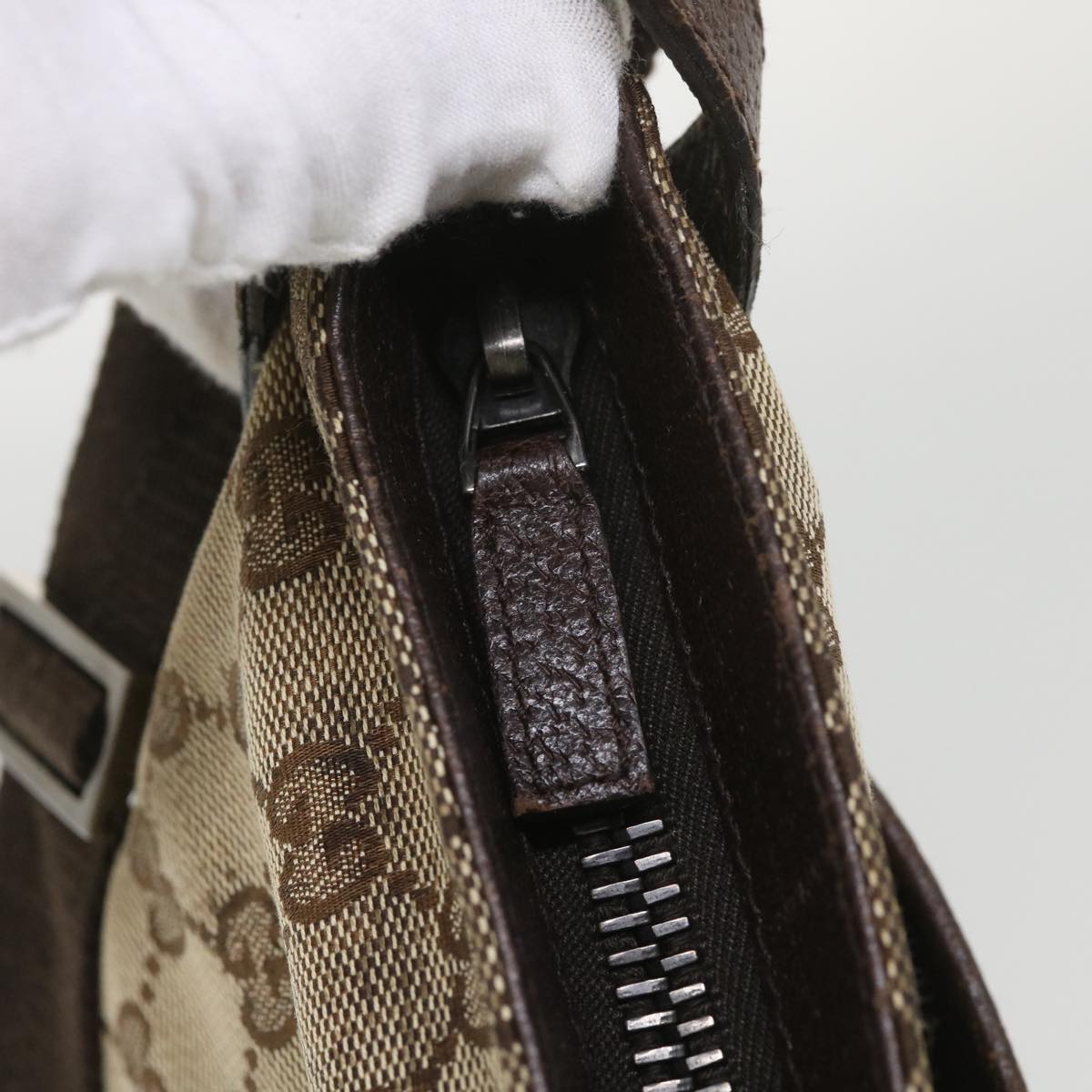 GUCCI GG Canvas Shoulder Bag Beige 122791 38436