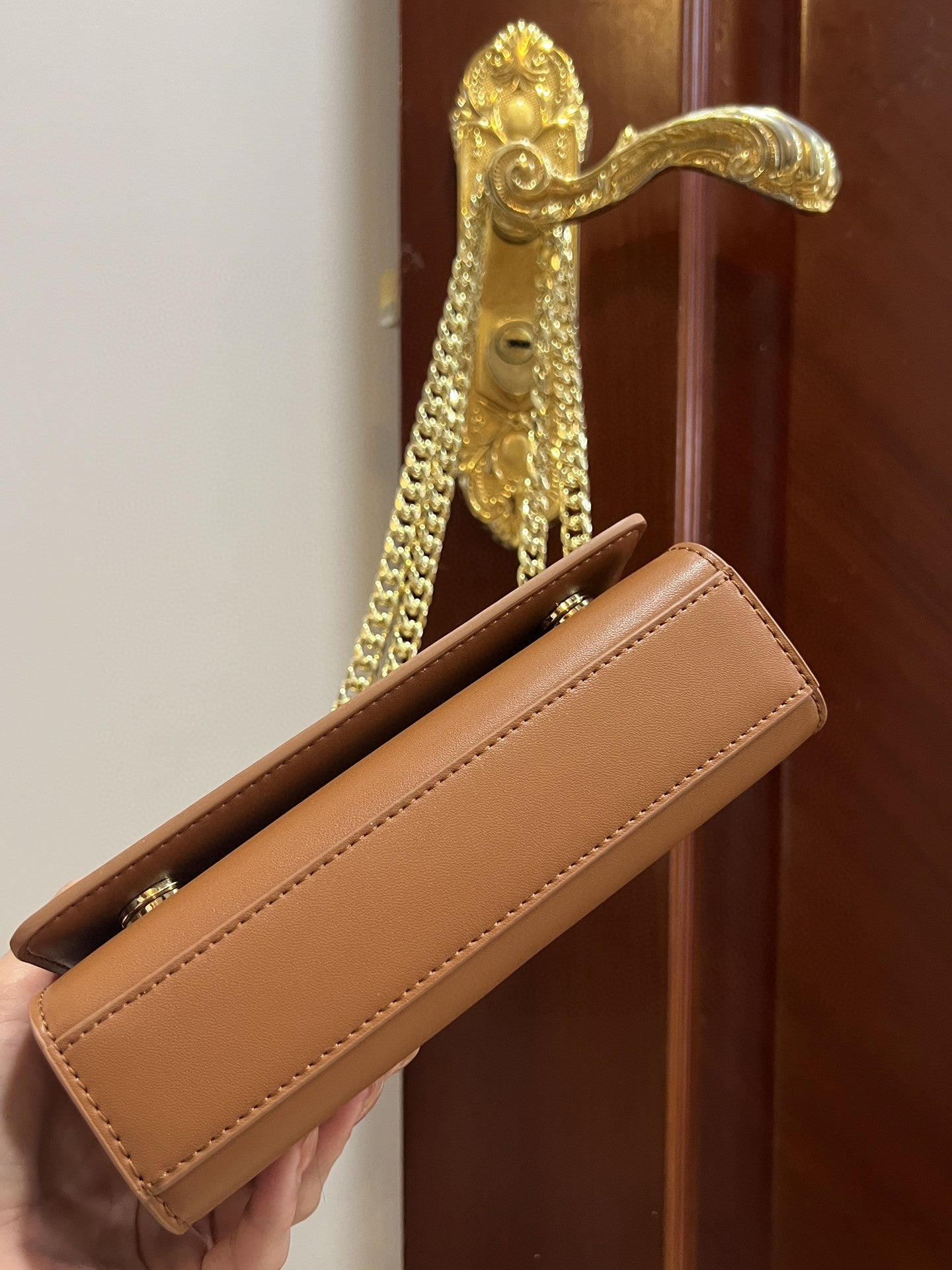 GLAMI Polished 3.5 Phone Bag Brown For Women 7.3in/19cm GLAMI