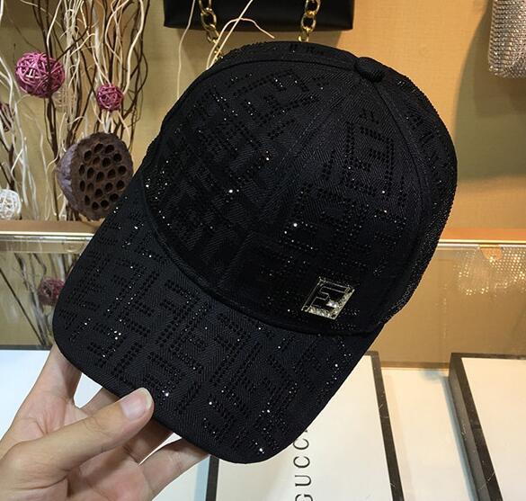 SAMC - Mix Hats - 059