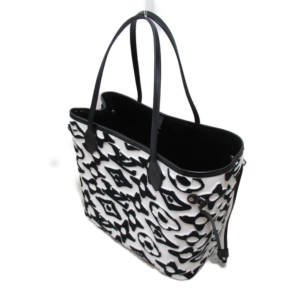 Louis Vuitton Louis Vuitton LV  UF Newark MM Tote Bag Tortoise Bag PVC Coated Canvas Monogram Tufted  White M45564