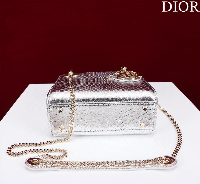 ELE - Dir Bags - 108